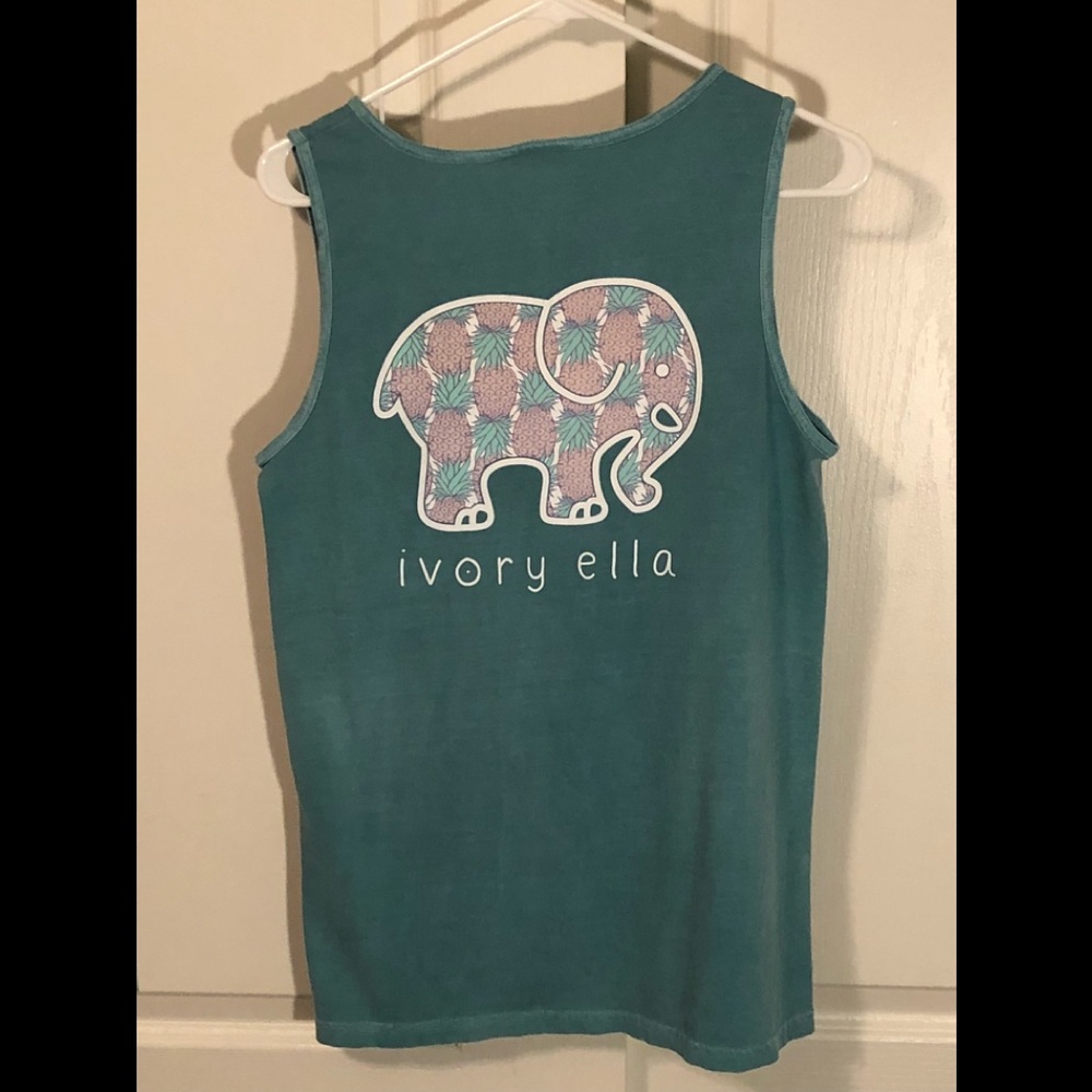 Ivory Ella Tank Top; Size: S; color: Light green